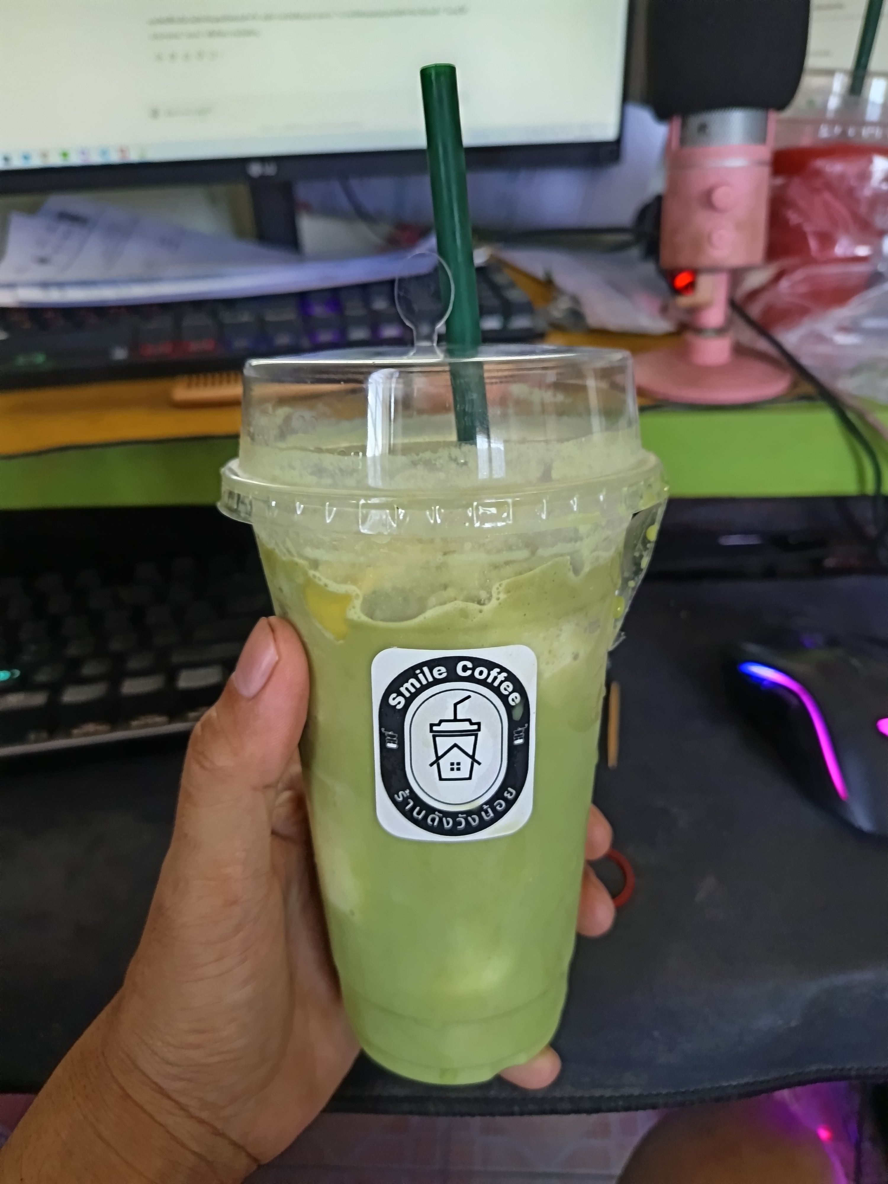 รีวิวร้าน Smile Coffee บน LINE MAN: น้ำหวานปั่นชื่นใจจากวังน้อย