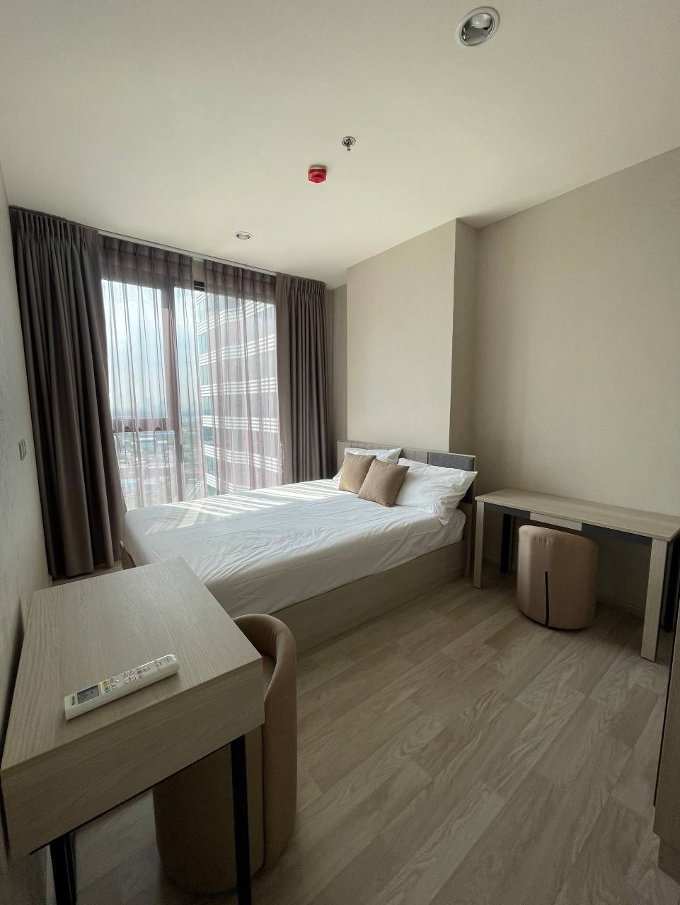 ให้เช่าคอนโด IDEO Mobi Sukhumvit Eastpoint – ใกล้ BTS บางนา เฟอร์ครบ พร้อมอยู่!