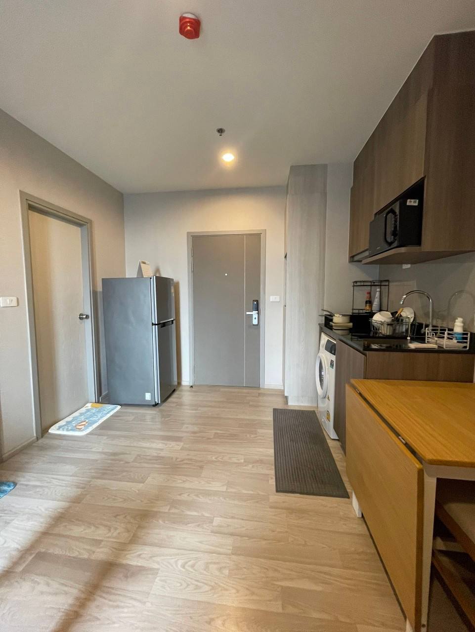 Modern 1-Bedroom Condo at IDEO Mobi Eastpoint – Fully Furnished, 15,000 THBMonth