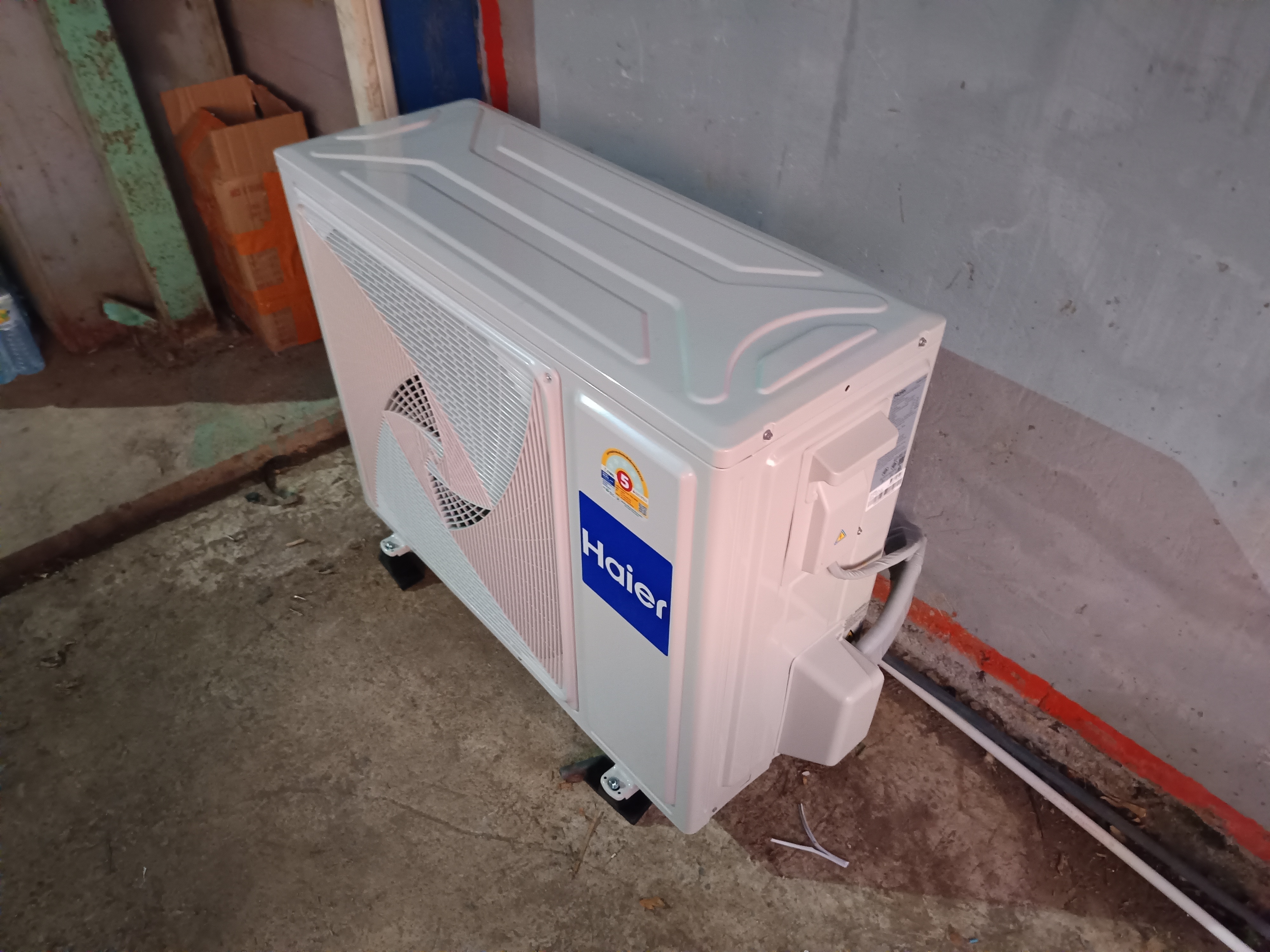 ติดตั้งแอร์ลำตาเสา - รูปภาพผลงานที่ 9