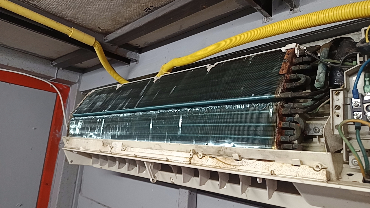 ติดตั้งแอร์ลำตาเสา - รูปภาพผลงานที่ 4