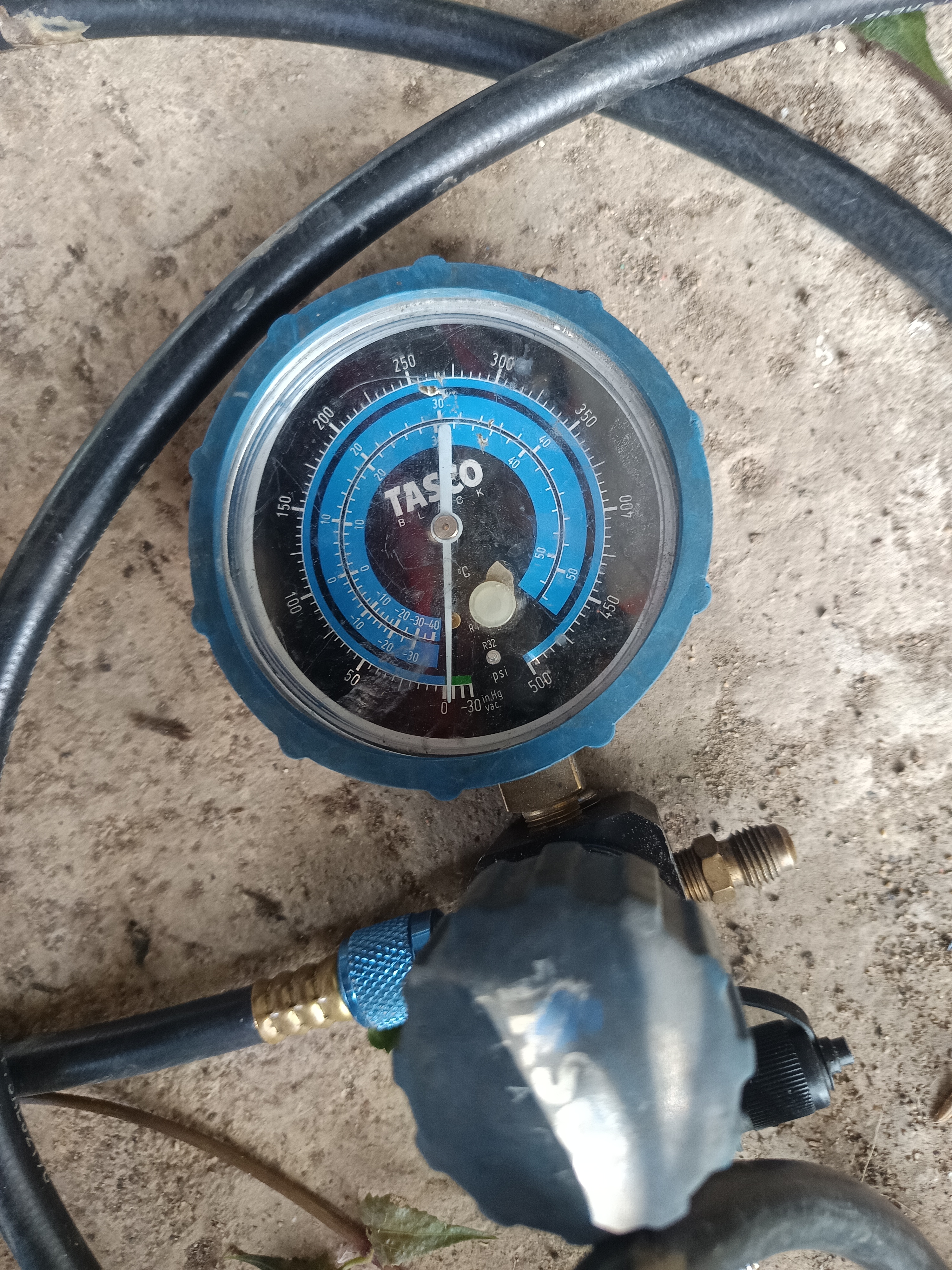 ติดตั้งแอร์ลำตาเสา - รูปภาพผลงานที่ 2