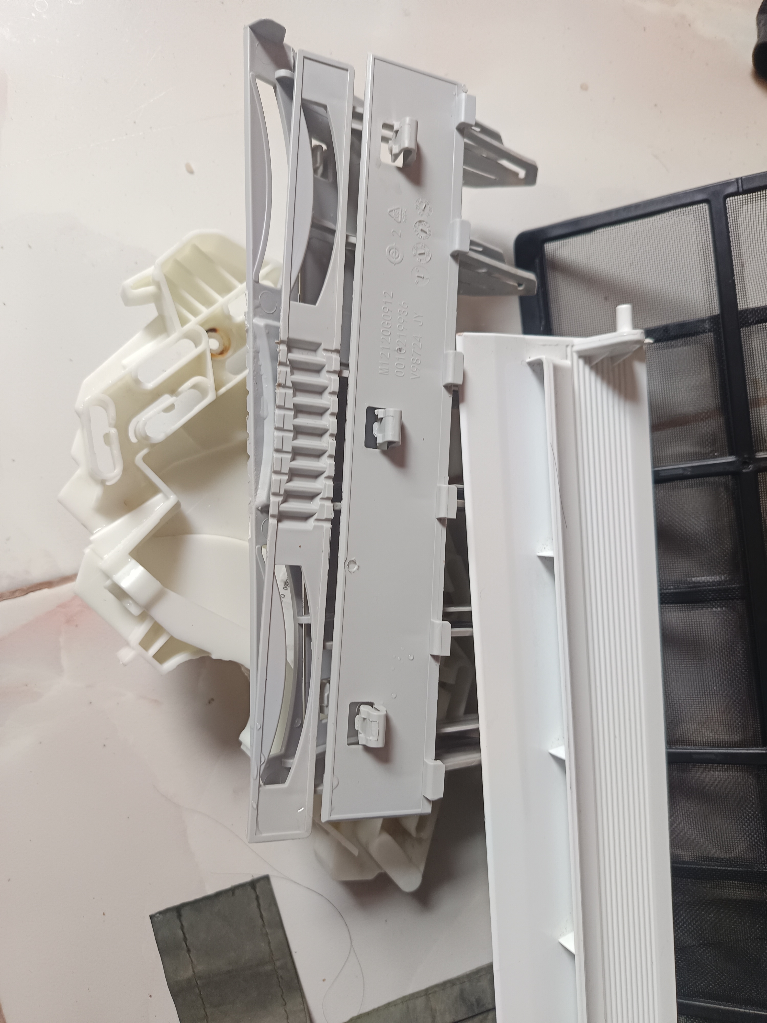 ล้างแอร์ให้ลูกค้าหอพักมั่งมีศรีสุขวังน้อย - รูปภาพผลงานที่ 14