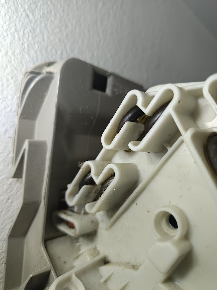 ซ่อมรั่วแผงรังผึ้งคอยล์เย็น เขต วังน้อย